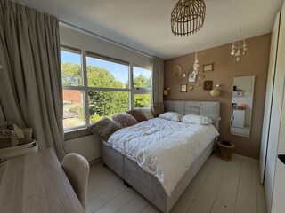 Sleeping room 1