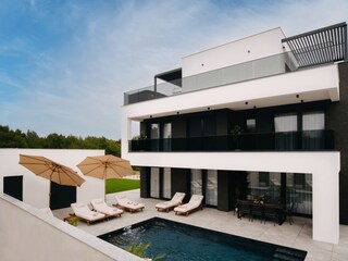 Villa Srima Buitenaudio-opname 2