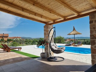 Ferienhaus Zapužane Außenaufnahme 3