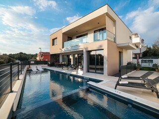 Villa Pakostane Grabación al aire libre 7