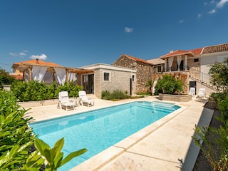 Apartment Ugljan (Ort) Außenaufnahme 1