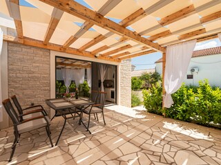 Apartment Ugljan (Ort) Außenaufnahme 10