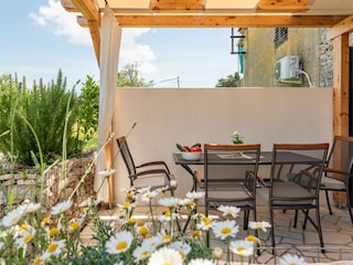 Apartment Ugljan (Ort) Außenaufnahme 8