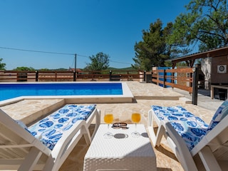 Vakantiehuis Zapužane Buitenaudio-opname 9