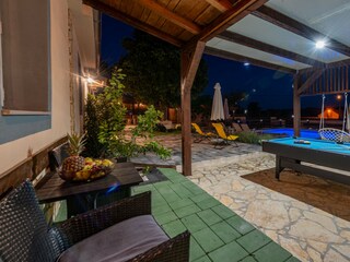 Ferienhaus Zapužane Außenaufnahme 39