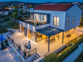 Villa Pakostane Buitenaudio-opname 22