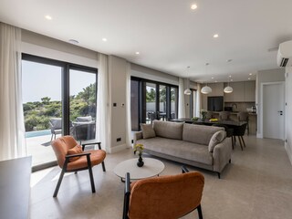 Villa Trstenik Caratteristiche 37