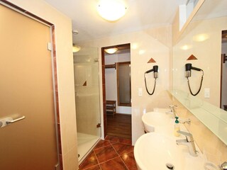 Apartment Stumm Features 11