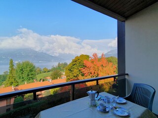 Appartement Luino Buitenaudio-opname 6