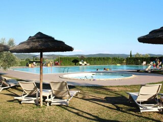 Ferienpark Campiglia Marittima Außenaufnahme 8