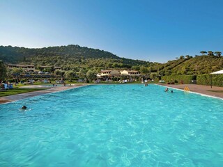 Ferienpark Campiglia Marittima Außenaufnahme 15