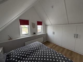 SZ 1 mit Einbauschrank