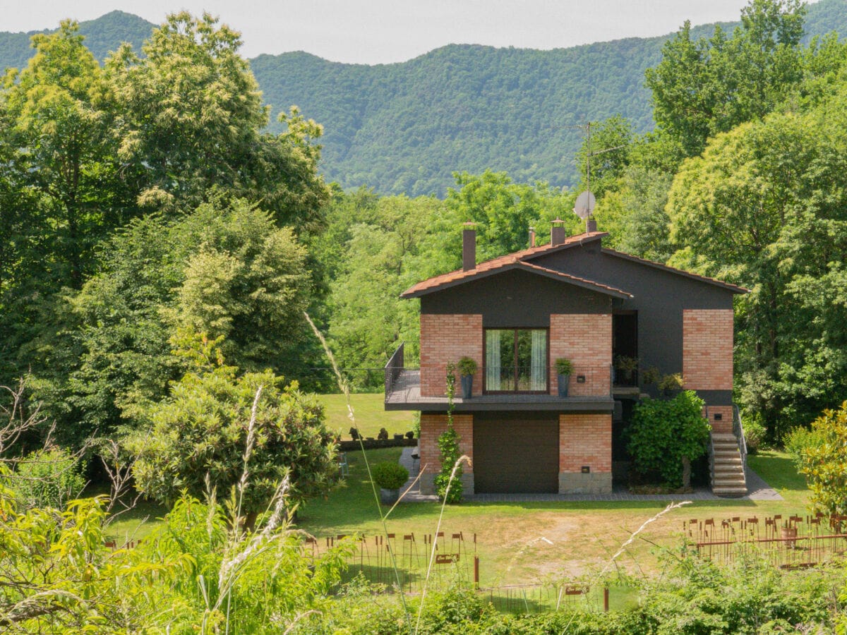 Cottage La Vall d'En Bas Außenaufnahme 1