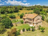 Cottage Cornellà del Terri Außenaufnahme 1