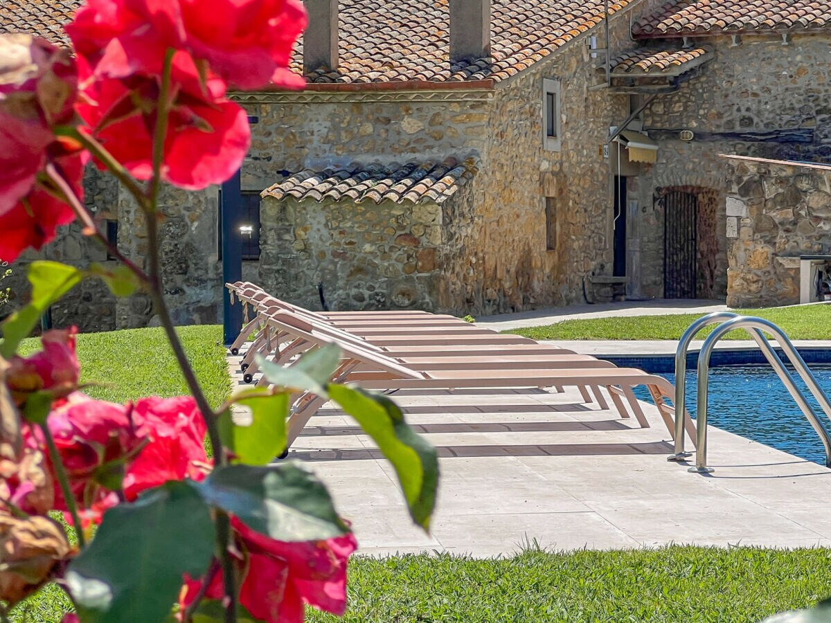 Cottage Cornellà del Terri Außenaufnahme 7