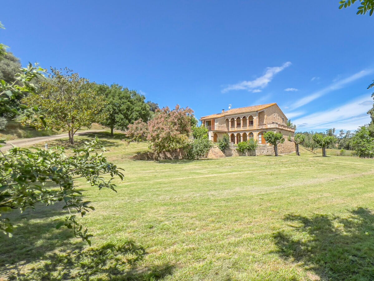 Cottage Cornellà del Terri Außenaufnahme 26