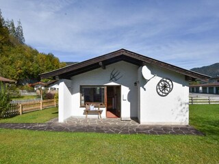 Bungalow St. Johann in Tirol Registrazione all'aperto 11