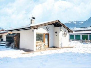 Bungalow St. Johann in Tirol Buitenaudio-opname 1