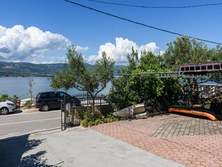 Appartement Arbanija Buitenaudio-opname 2