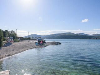 Apartment Arbanija Umgebung 32