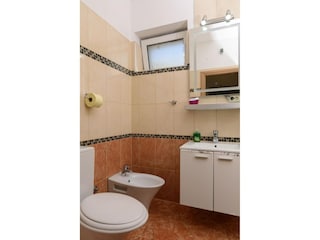 Apartment Arbanija Features 21