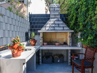Apartment Arbanija  31