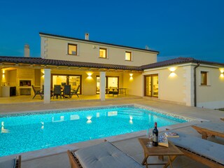 Villa Loborika Ambiente 34