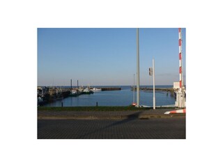 hinter der Schleuse  - Außenhafen Hooksiel
