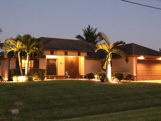 Villa Nessi in Cape Coral, Florida