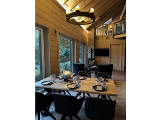Dining area with panoramic window