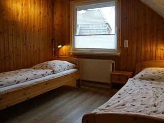 Schlafzimmer 3