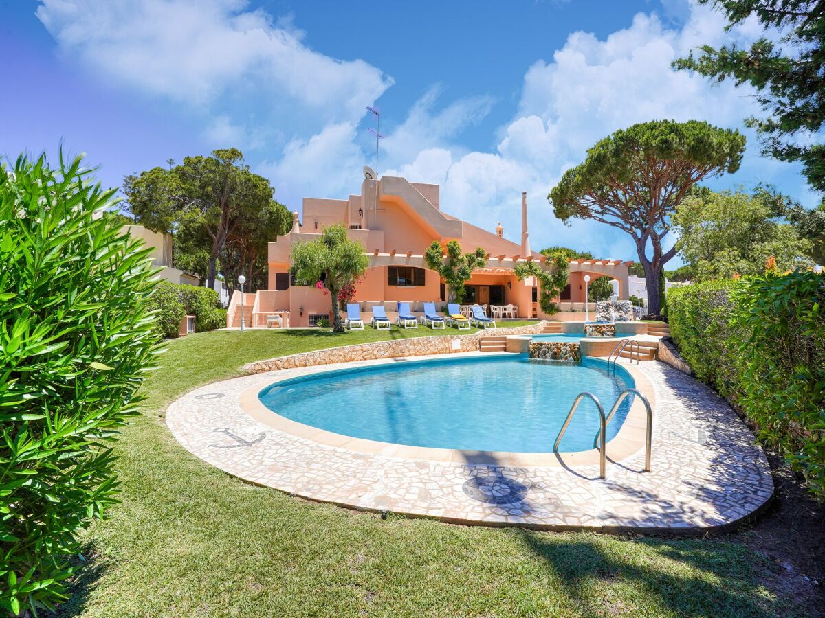 Villa Vilamoura Outdoor Recording 1