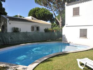 Herrliche Villa mit privatem Pool, Blick auf den Golfplatz Pinhal in Vilamoura - Vilamoura - image1