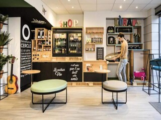 Apartment Paris Features 16