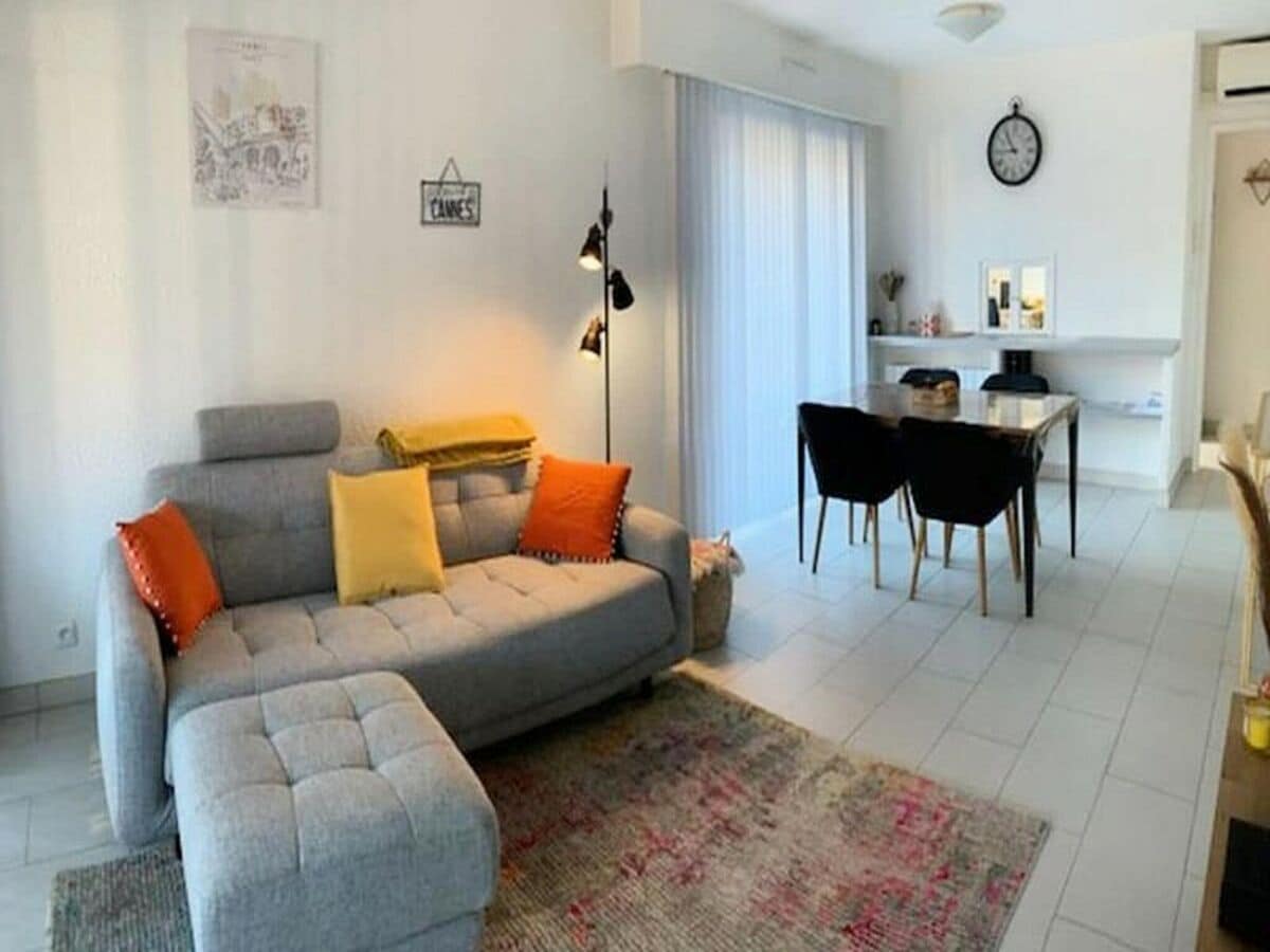 Apartment Vallauris Features 1