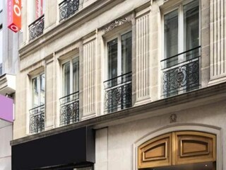 Apartment Paris Outdoor Recording 2