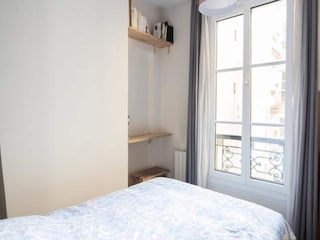 Apartment Paris Features 25
