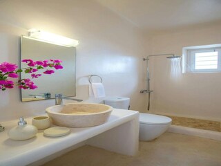 Villa Ornos Features 33