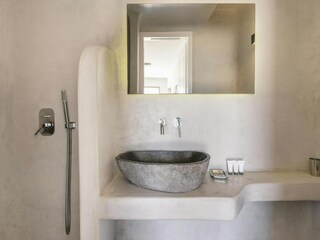 Villa Ornos Features 30