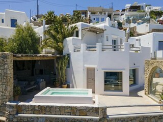Villa Ornos Buitenaudio-opname 3