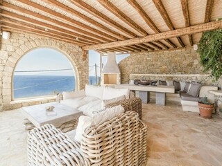 Villa Ornos Features 18