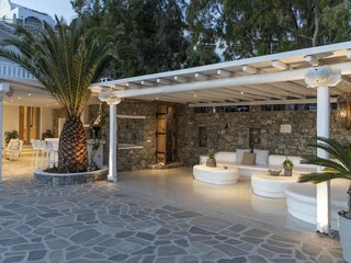 Villa Ornos Buitenaudio-opname 4