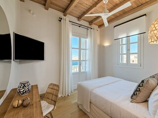 Villa Ornos Features 14