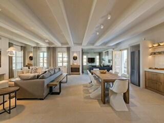 Villa Ornos Features 29