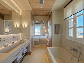 Villa Ornos Features 36