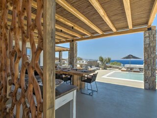Villa Ornos Features 23
