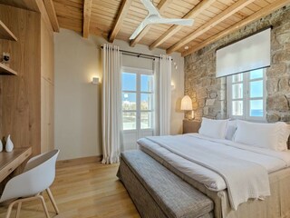 Villa Ornos Features 25