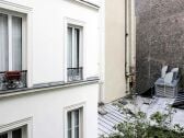 Apartment Paris Outdoor Recording 1