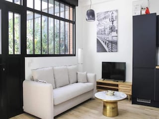 Apartment Paris Outdoor Recording 18