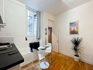 Apartment Paris Ausstattung 26